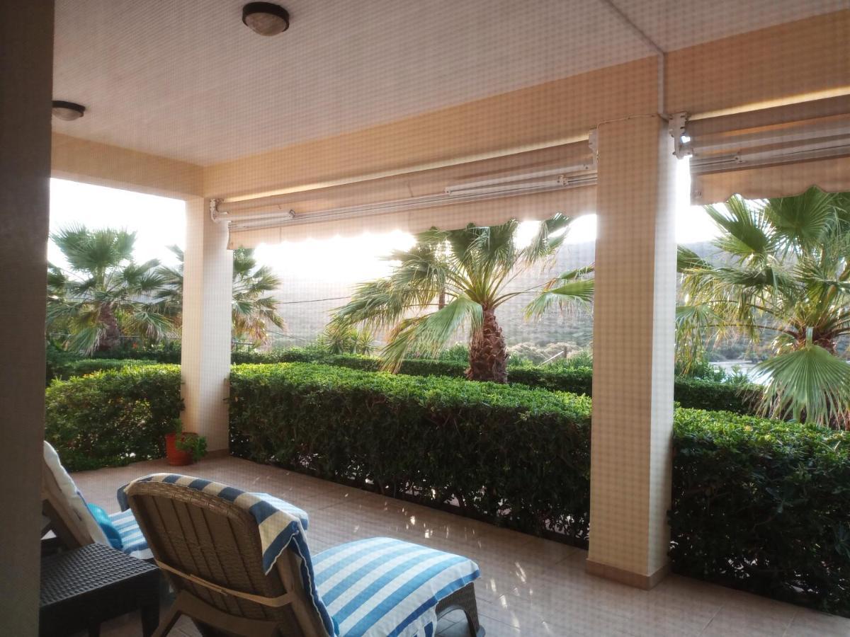 Tholos Bay Suites Kavoúsion Exterior foto